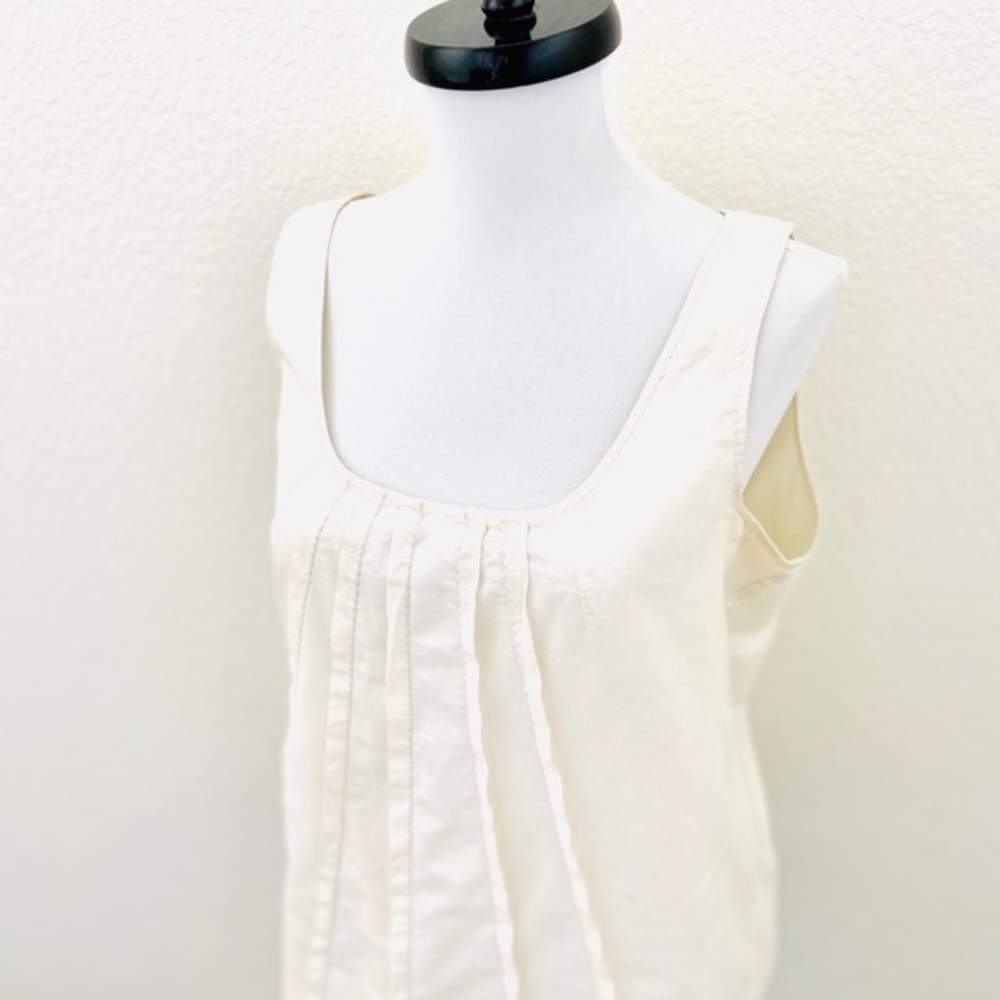 🎈CLEARANCE SALE🎈 Gap Tank